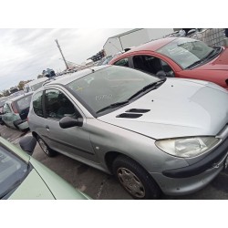 peugeot 206 berlina del año 1999