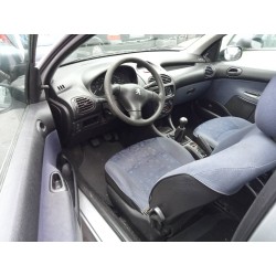 peugeot 206 berlina del año 1999