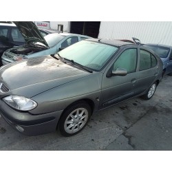 renault megane i fase 2 berlina (ba0) del año 2000