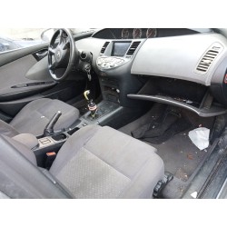 nissan primera berlina (p12) del año 2003