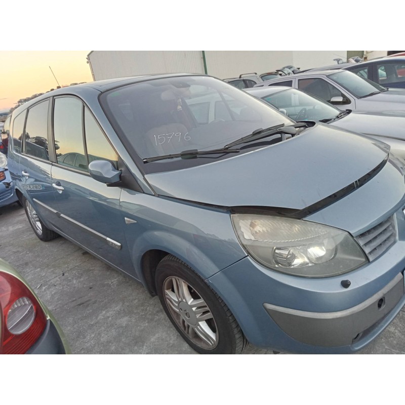 renault scenic ii del año 2004
