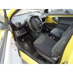 peugeot 107 del año 2008