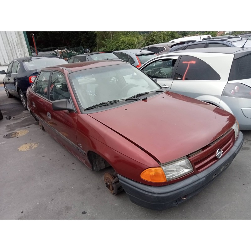opel astra f berlina del año 1993
