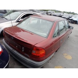 opel astra f berlina del año 1993