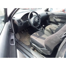 volkswagen golf iv berlina (1j1) del año 2001