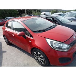 kia rio del año 2014