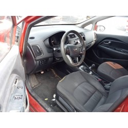 kia rio del año 2014