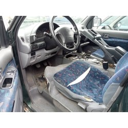 nissan serena (c23m) del año 2000