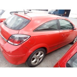 opel astra gtc del año 2006