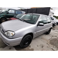 citroen saxo del año 2001