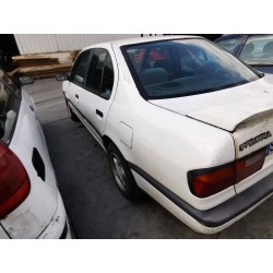 nissan primera berl./familiar (p10/w10) del año 1950