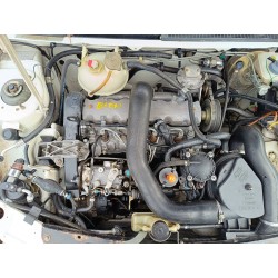 peugeot 205 berlina del año 1996