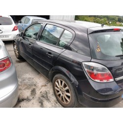 opel astra h berlina del año 2007