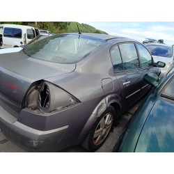 renault megane ii classic berlina del año 2003