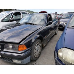 bmw serie 3 berlina (e36) del año 2000