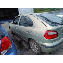 renault megane i fase 2 berlina (ba0) del año 2001