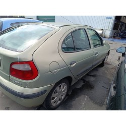 renault megane i fase 2 berlina (ba0) del año 2001