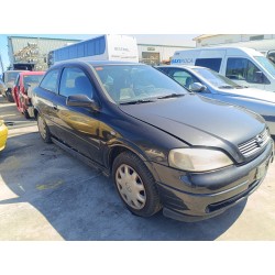 opel astra g berlina del año 2001