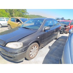 opel astra g berlina del año 2001