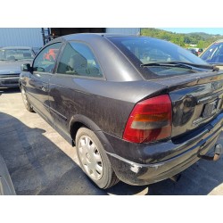 opel astra g berlina del año 2001