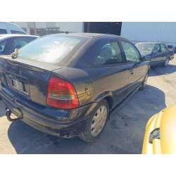 opel astra g berlina del año 2001