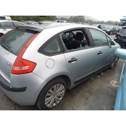 citroen c4 berlina del año 2004