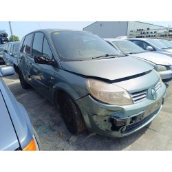 renault scenic ii del año 2004