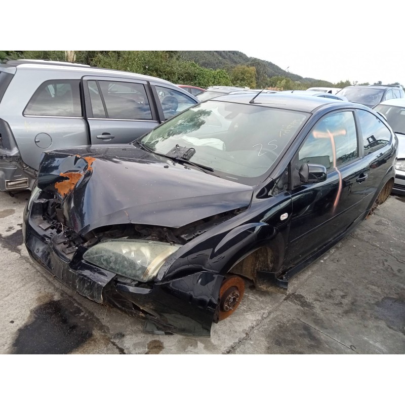 ford focus berlina (cap) del año 2006