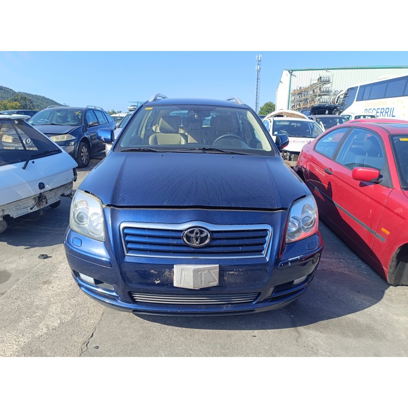 toyota avensis berlina (t25) del año 2004 toyota avensis berlina (t25) del año 2004