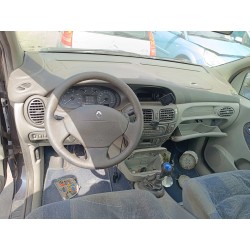 renault scenic (ja..) del año 2001