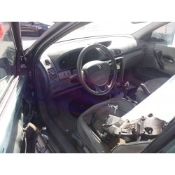 renault laguna ii (bg0) del año 2001