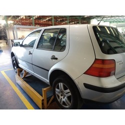volkswagen golf iv berlina (1j1) del año 2002