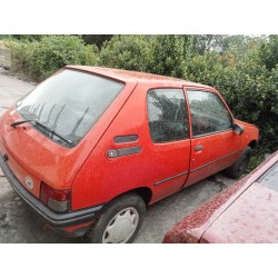 peugeot 205 berlina del año 1997