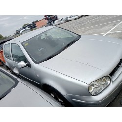 volkswagen golf iv berlina (1j1) del año 2001