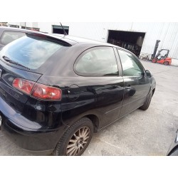seat ibiza (6l1) del año 2003