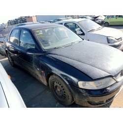 opel vectra b berlina del año 2001