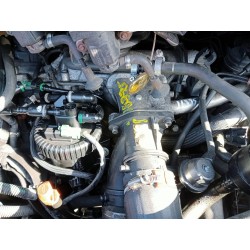 peugeot 807 del año 2004