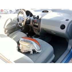 daewoo kalos del año 2004