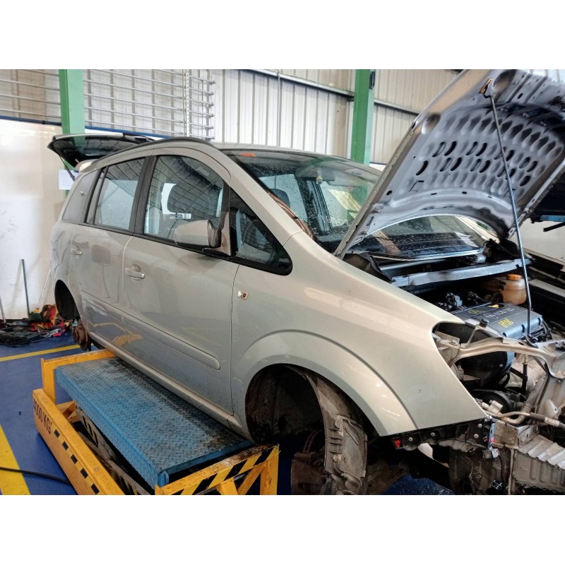 opel zafira b del año 2007