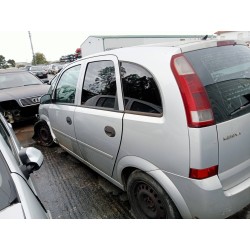 opel meriva del año 2004