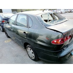 seat cordoba berlina (6l2) del año 2003