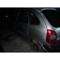 citroen xsara picasso del año 2000