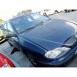 renault megane i fase 2 berlina (ba0) del año 2001