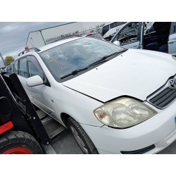 toyota corolla familiar (e12) del año 2005