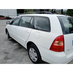 toyota corolla familiar (e12) del año 2005