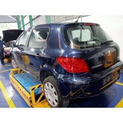 peugeot 307 berlina (s2) del año 2005