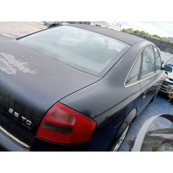 audi a6 berlina (4b2) del año 1950