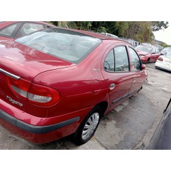 renault megane i fase 2 classic (la..) del año 2001