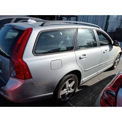 volvo v50 familiar del año 2010