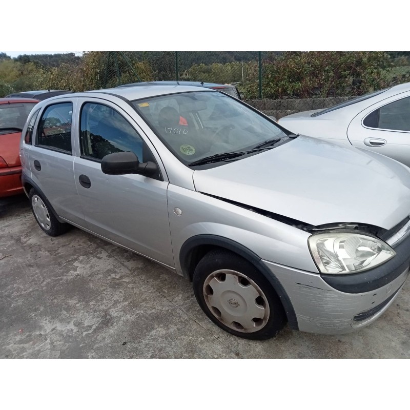 opel corsa c del año 2003